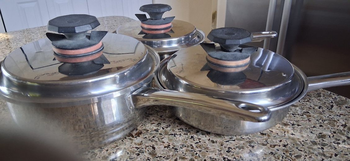 New Era 7 Ply Stainless Cookware 6 pcs Set T304 2 Pan/Skillet+ Steamer And3 Lids
