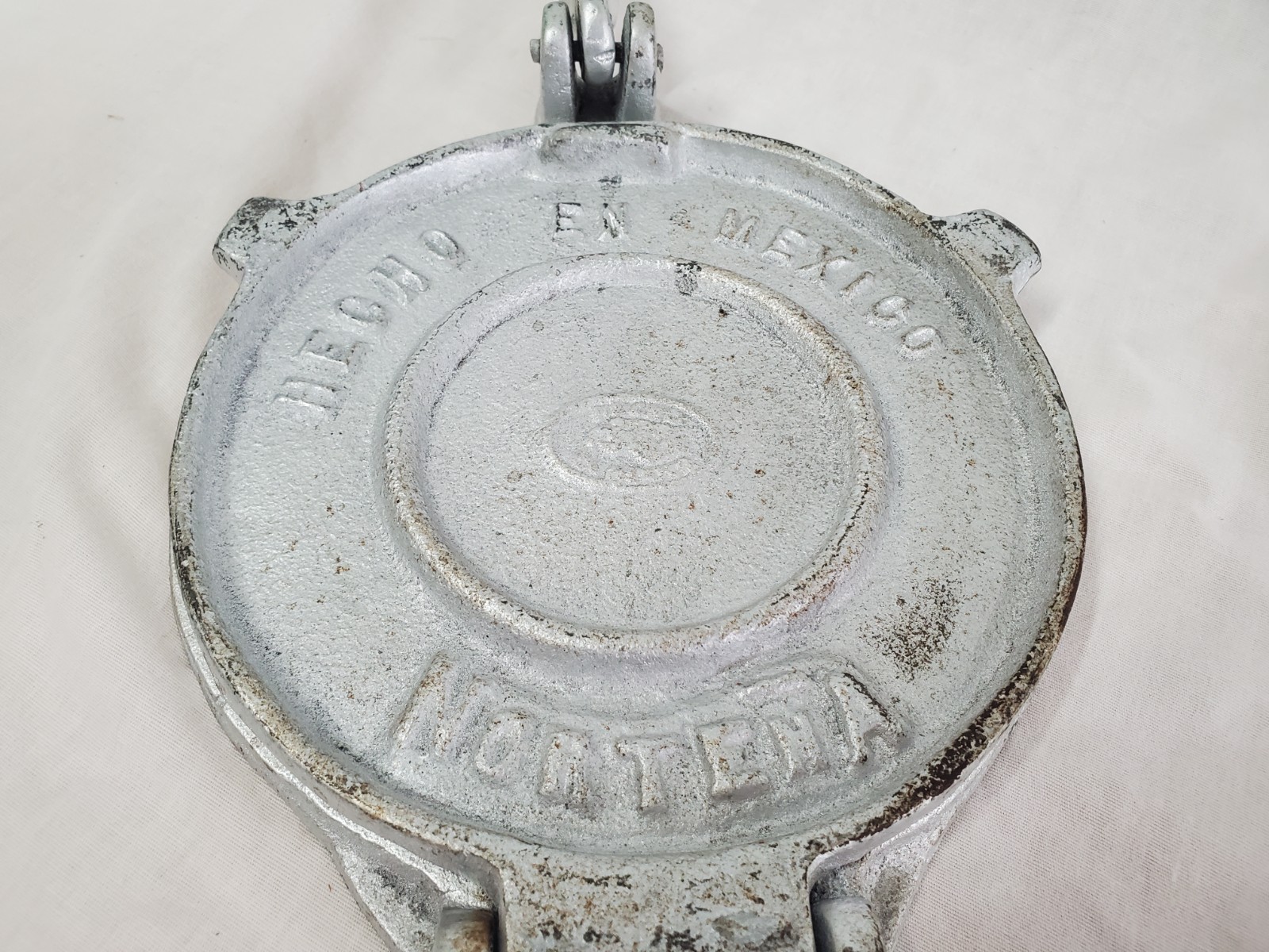 Vintage Nortena Tortilla Press 6-3/4″ Hecho En Mexico Heavy Cast Iron