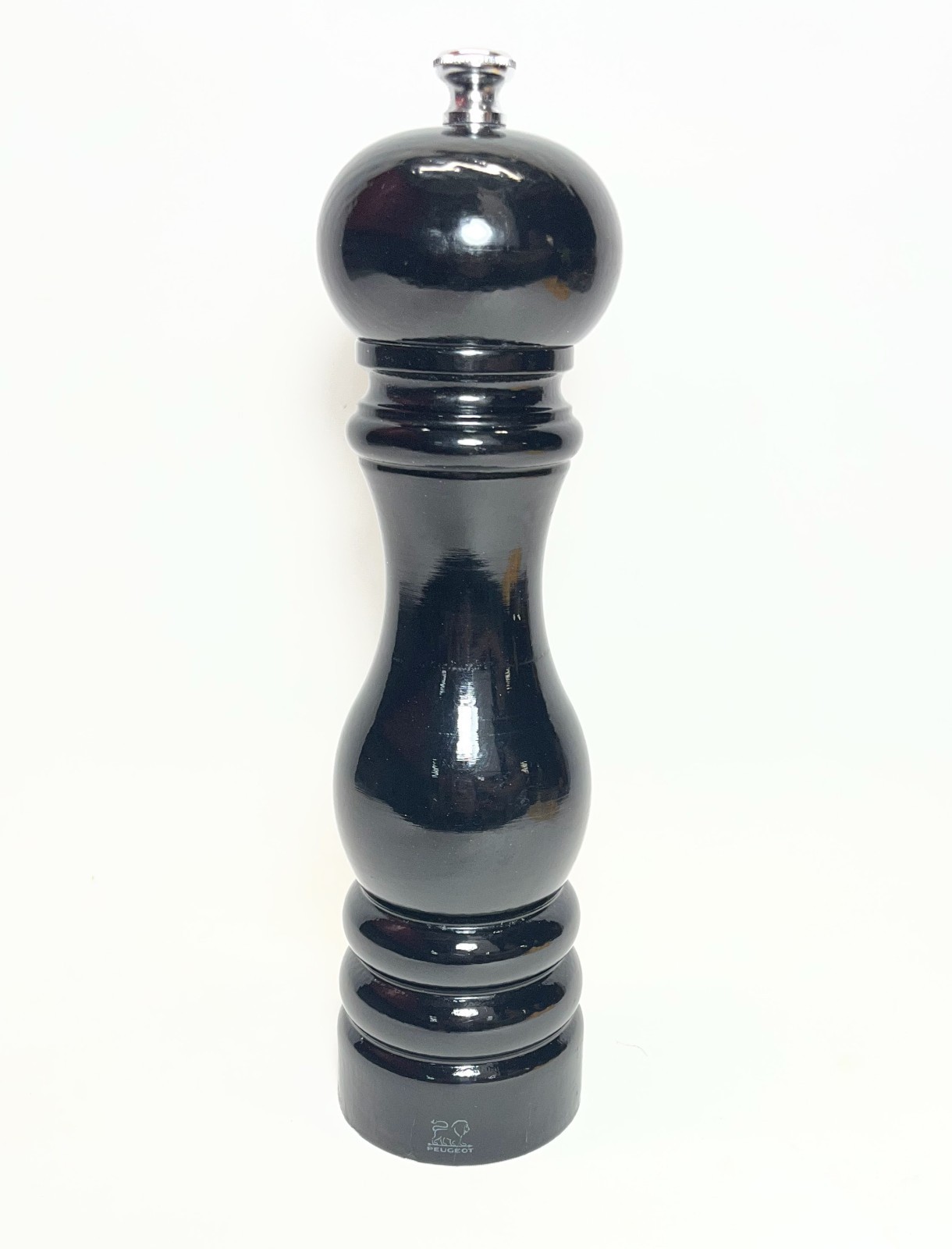 Peugeot Paris u’Select Black Lacquer Pepper Mill – 23cm/9″