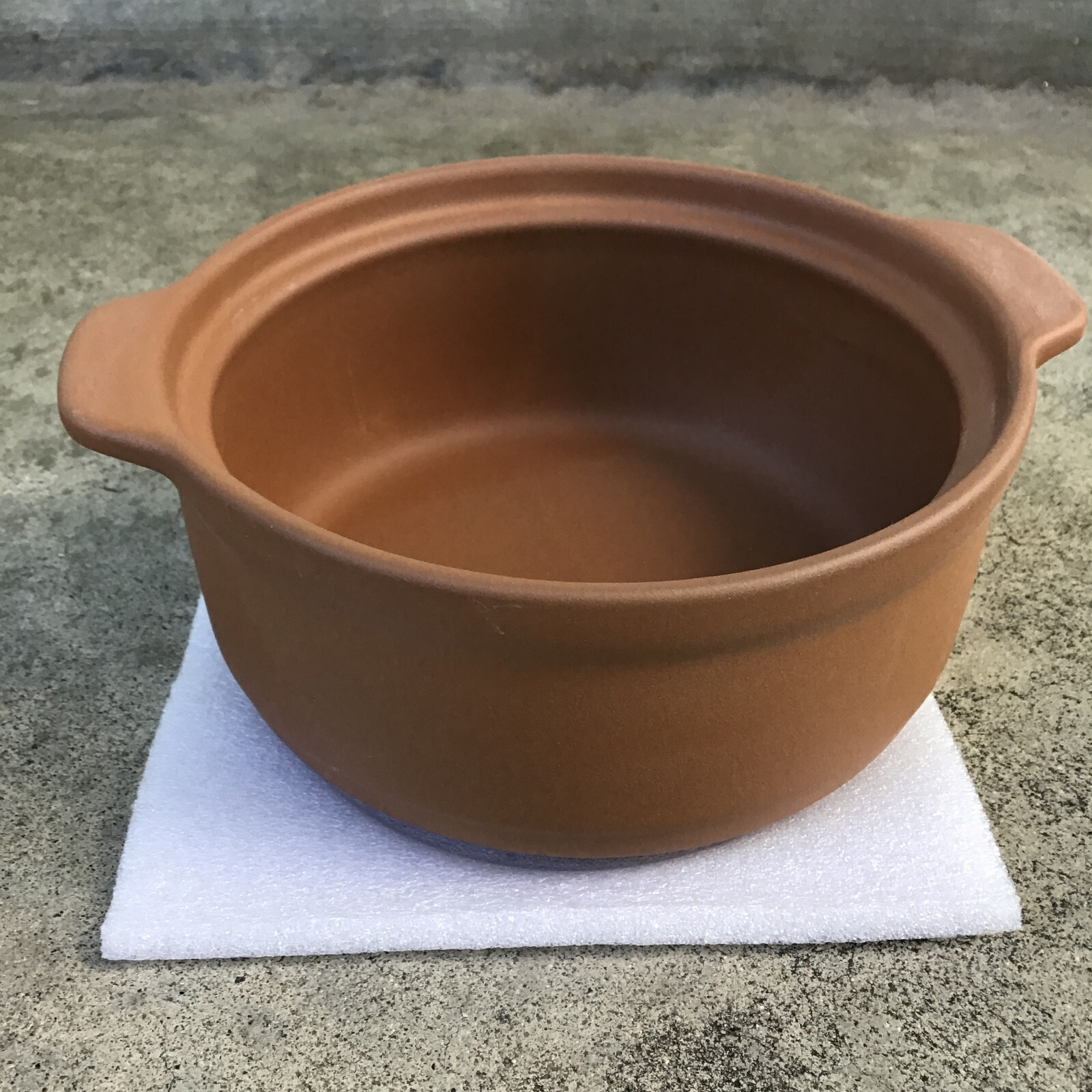 Home Essentials 1.79 QT Brown Clay Pot Cookware For Gas Wood Oven Stoves
