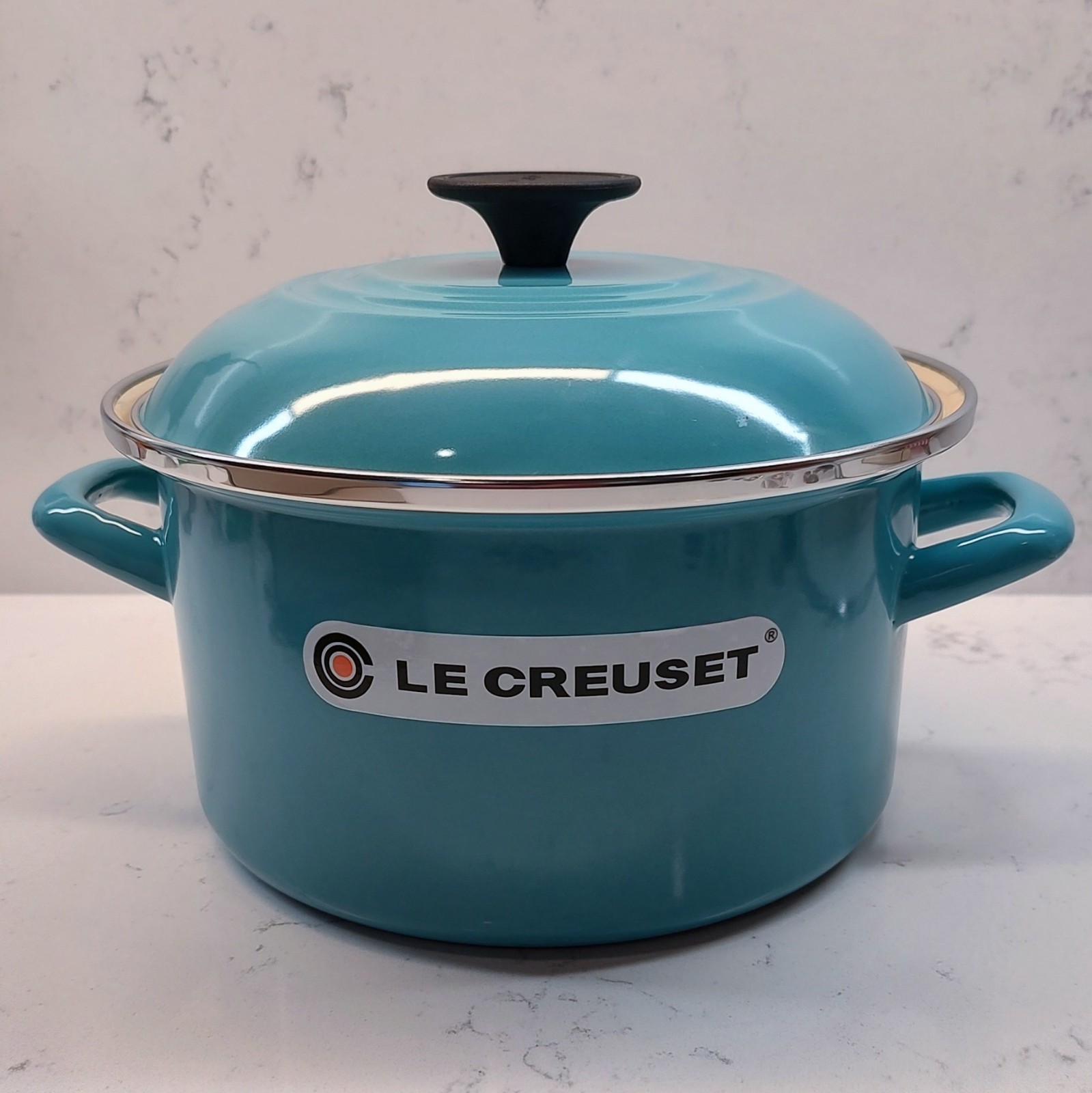 NIB Le Creuset Retired TURQUOISE Enamel on Steel 3 Quart Pot