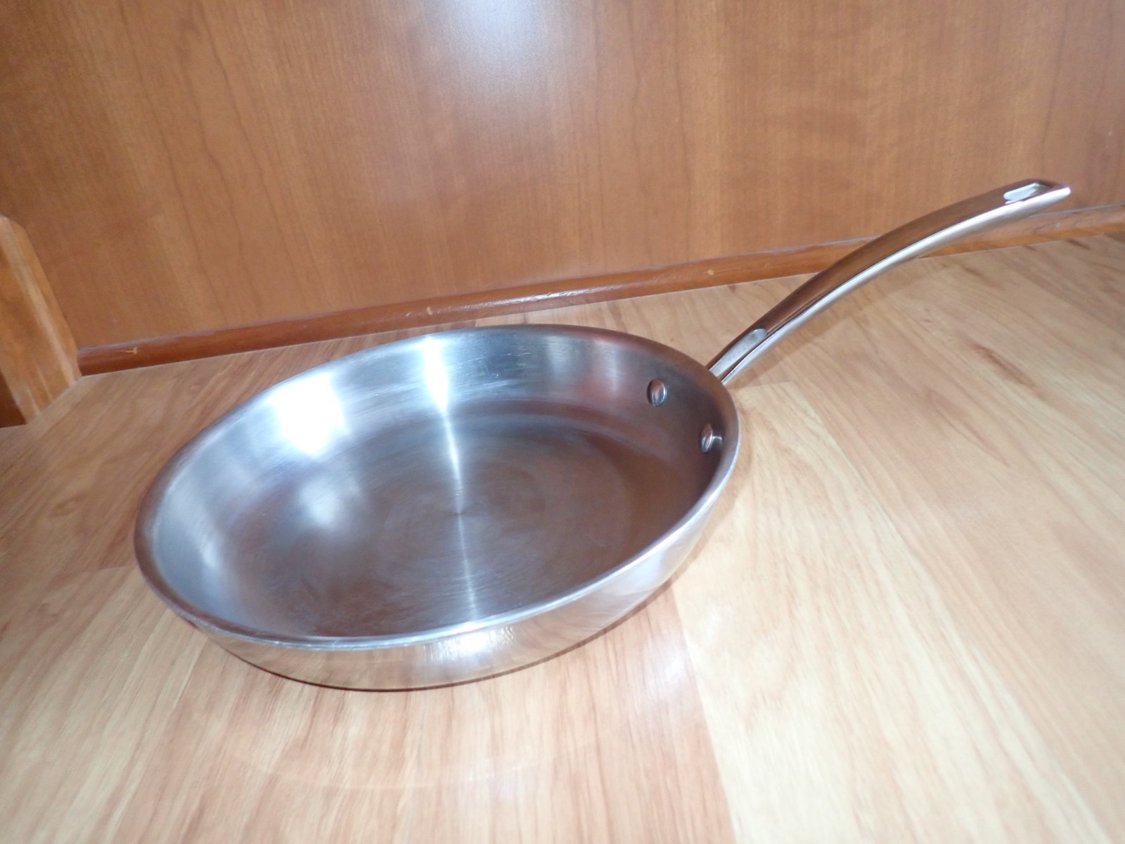 Kirkland Signature Pro NSF 10″ Copper Core Stainless Steel Skillet Frying Pan