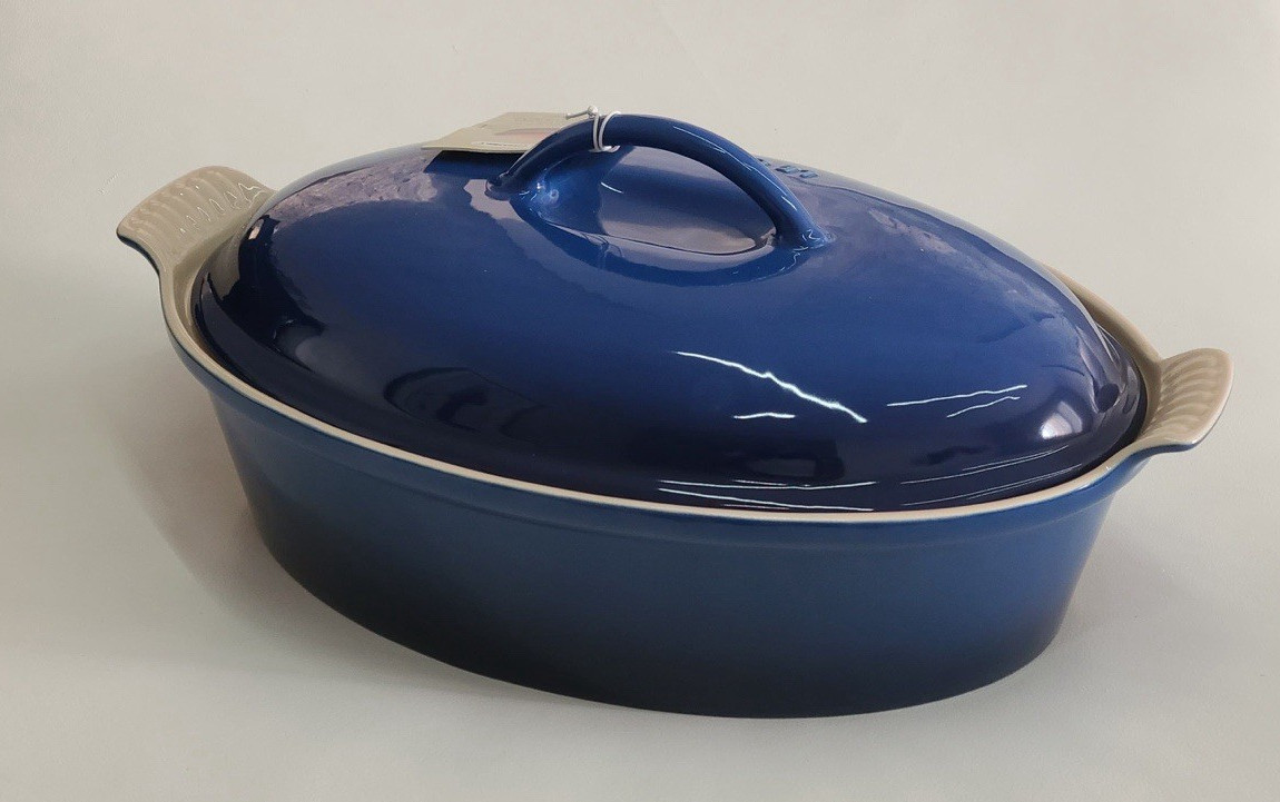 Le Creuset Heritage Stoneware Oval Casserole With Lid Lapis 4 Qt