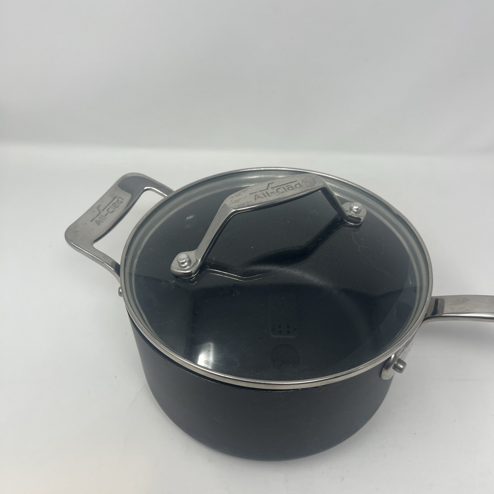 All-Clad Essentials 2.5qt Nonstick Sauce Pan and Lid Damaged – See Description