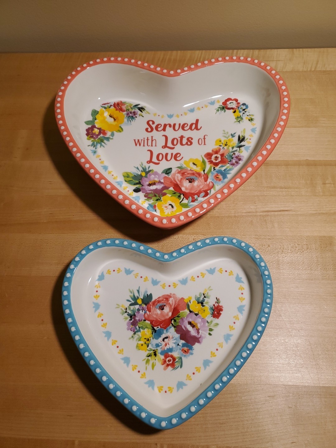 Pioneer Woman Ceramic Two Pack Heart Shaped Casseroles Pie Dishes Bowls New