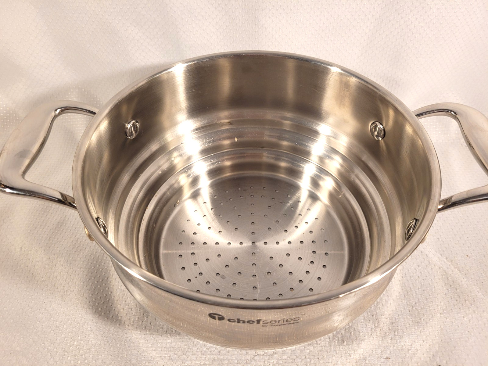 TUPPERWARE CHEF SERIES STAINLESS STEAMER INSERT FOR 2.5 QT. & 3 QT. SAUCEPAN