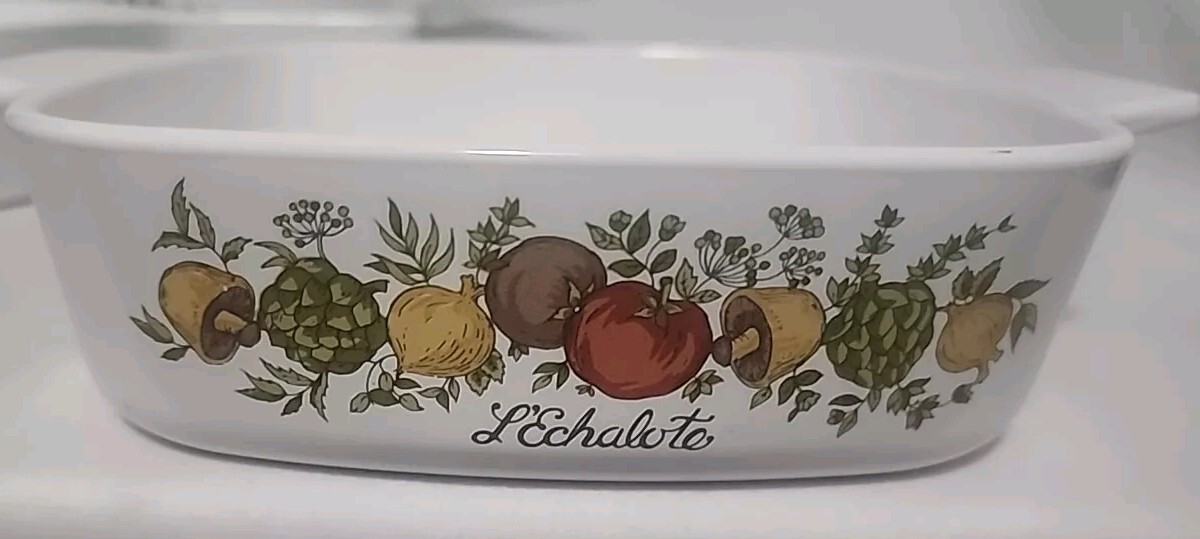 Vintage CorningWare Spice O’ Life Set of 3 (P-81-B 1Pt, P-82 1.5Pt & A-1-B 1Qt)
