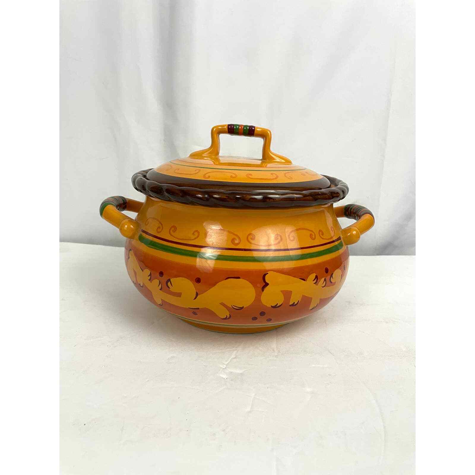 Stoneware Tuscan 3 Quart Bean Pot Casserole with Lid Microwave Oven Safe
