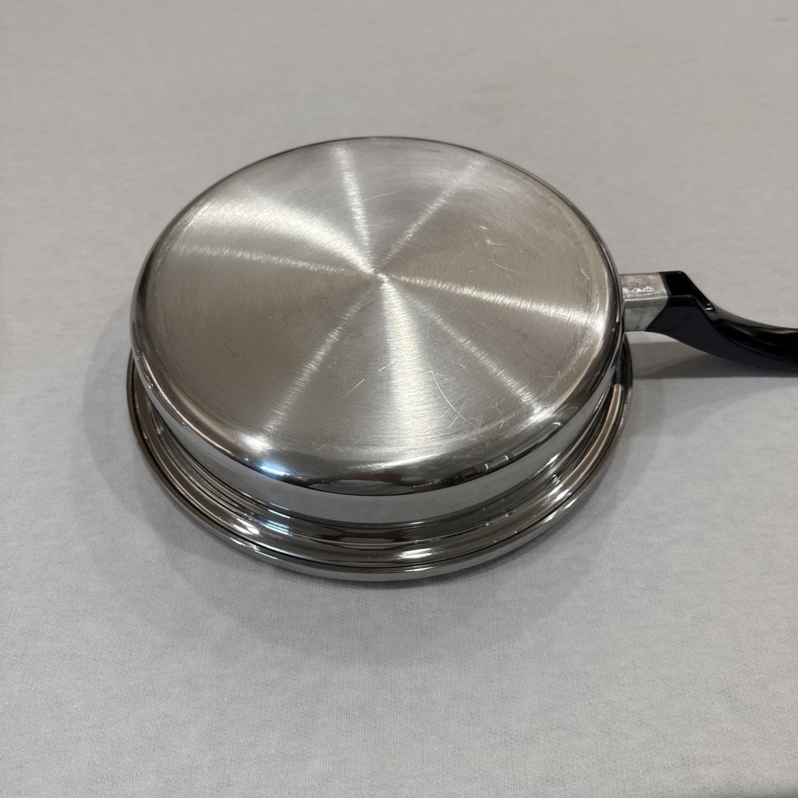 VTG Rainbow Multi-Ply Surgical Stainless Steel 10.5 in Skillet Fry Pan USA 053