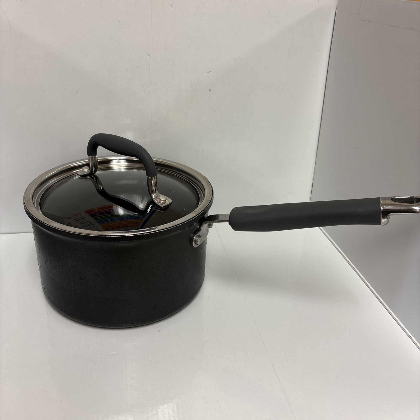 The Pampered Chef 3 Quart Hard-Anodized Non-Stick Sauce Pan With Lid
