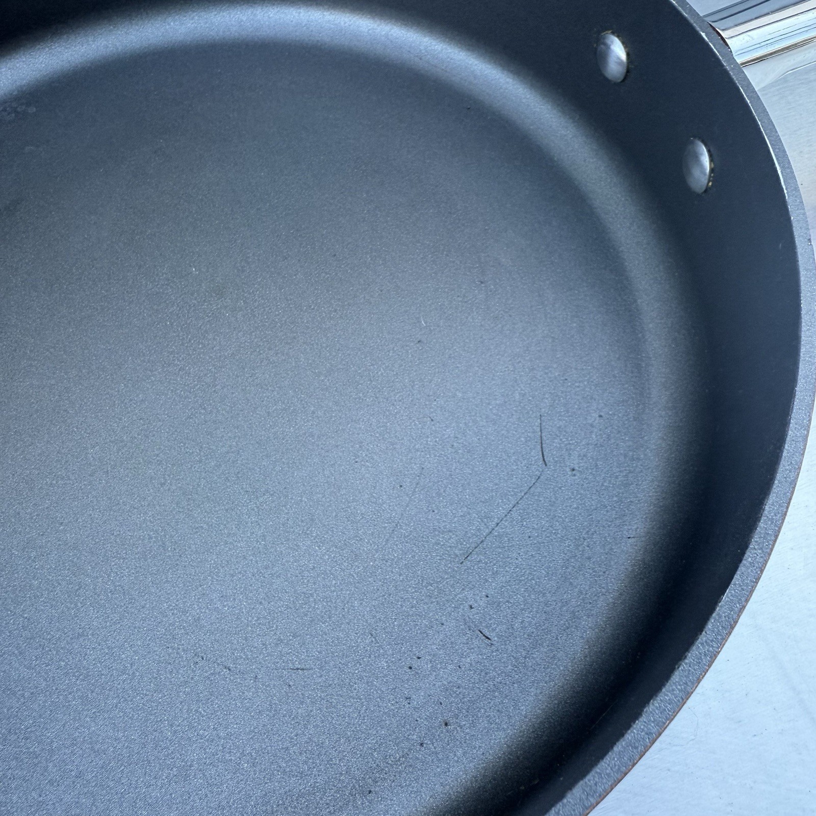 KitchenAid Hard Base Saute Pan 12” Balanced Heat Distribution T Q03 READ*