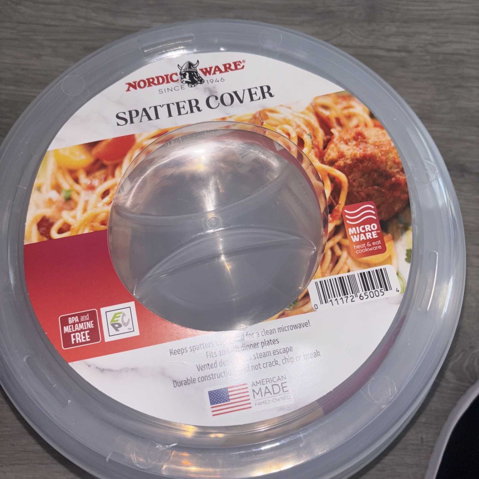 NEW Nordic Ware 65000W Microwave Spatter Cover