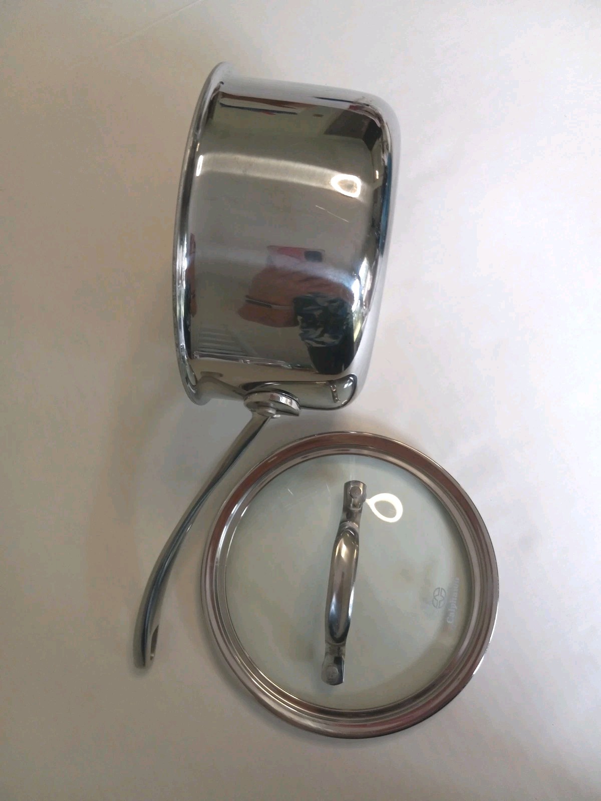 Calphalon 1.5 Qt/1.4L Stainless Steel Saucepan 87012 with lid. Nice Condition.