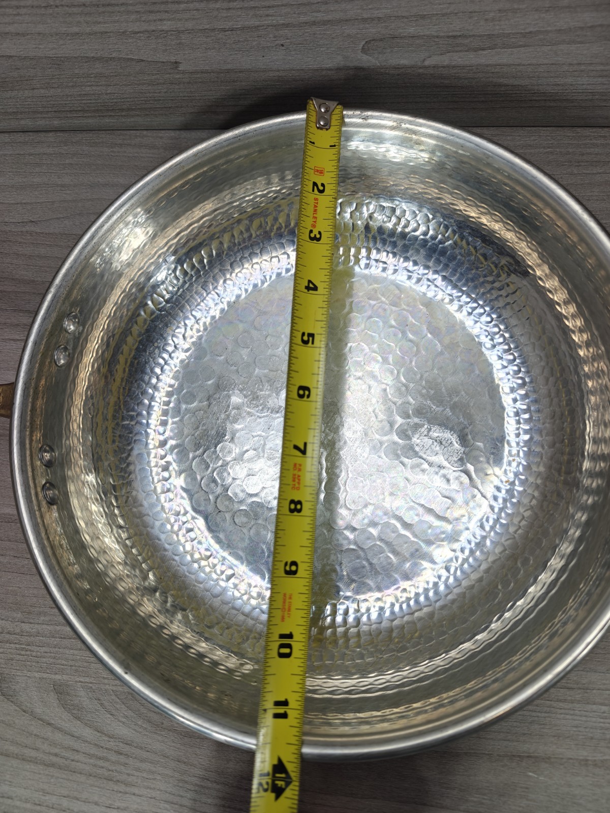 CU ARTIGIANA Hammered Copper 11.5″ IN SAUCIER Pan W/ Tin Lining Made In Italy