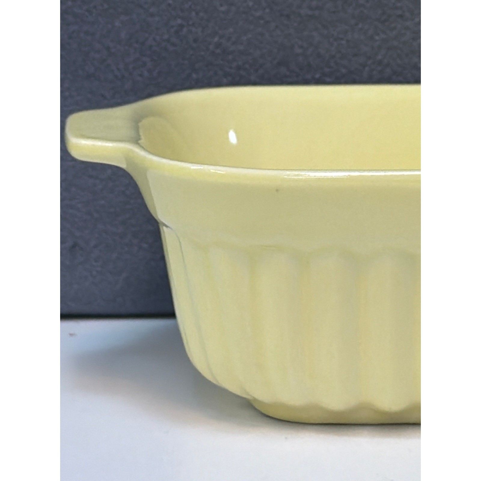 Pfaltzgraff FTDA Stoneware Loaf Pan 16 oz Ribbed Floral Dish w Handle 1983 Vtg