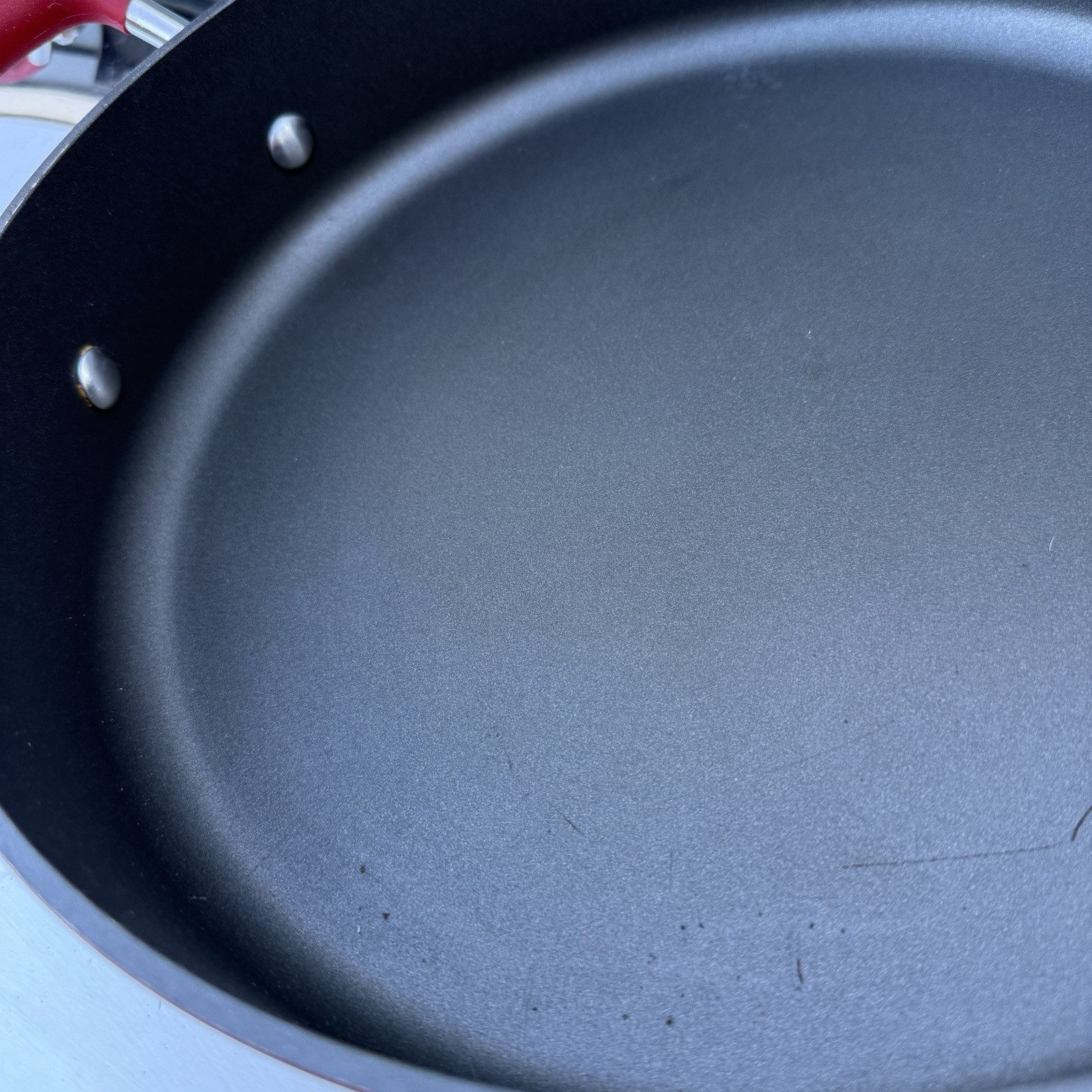KitchenAid Hard Base Saute Pan 12” Balanced Heat Distribution T Q03 READ*