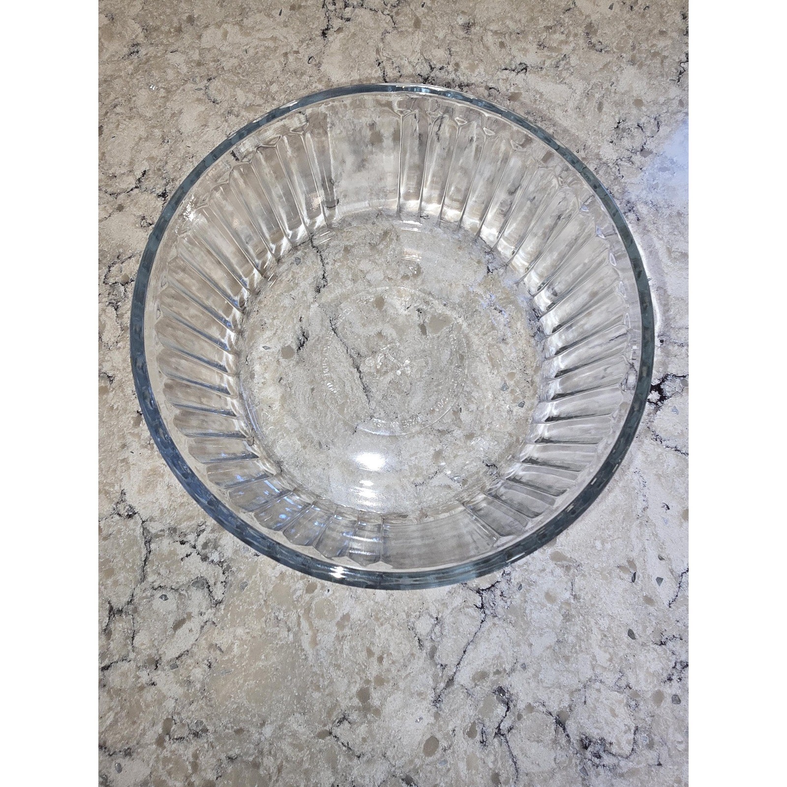 Vintage Anchor Hocking 7 Cup Casserole Dish, Baking Dish