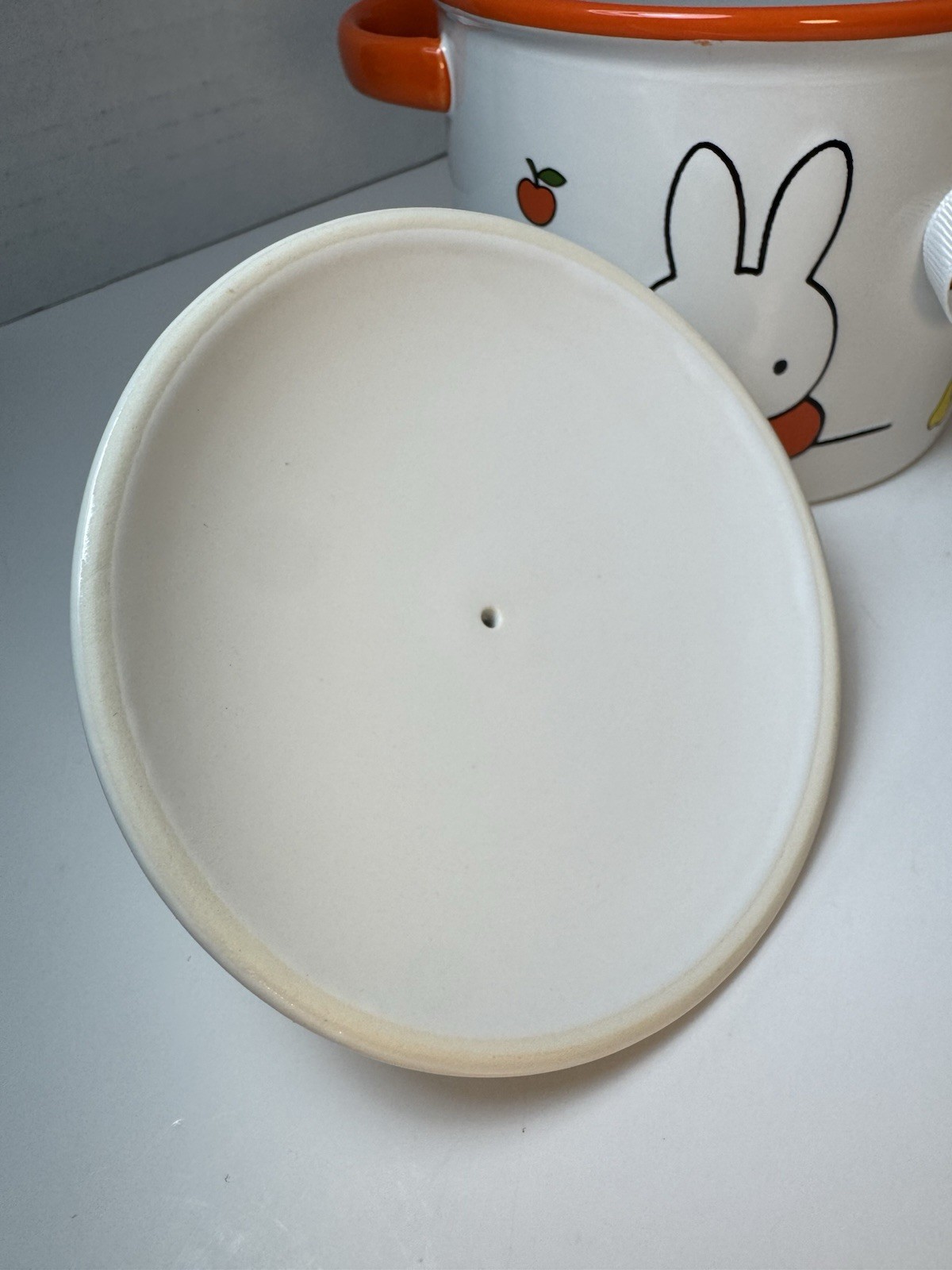 NWT Miffy Magenta Dick Bruna Ceramic Baking Dish Bunny w Lid 4.5 in diameter