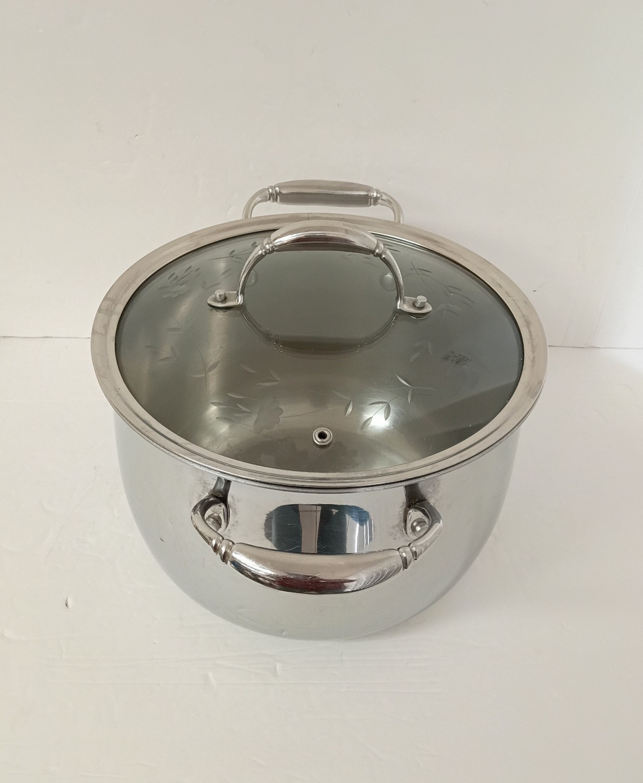 Princess House Heritage Tri-Ply Stainless Steel 8 qt Bell Shape Stockpot W/Lid.