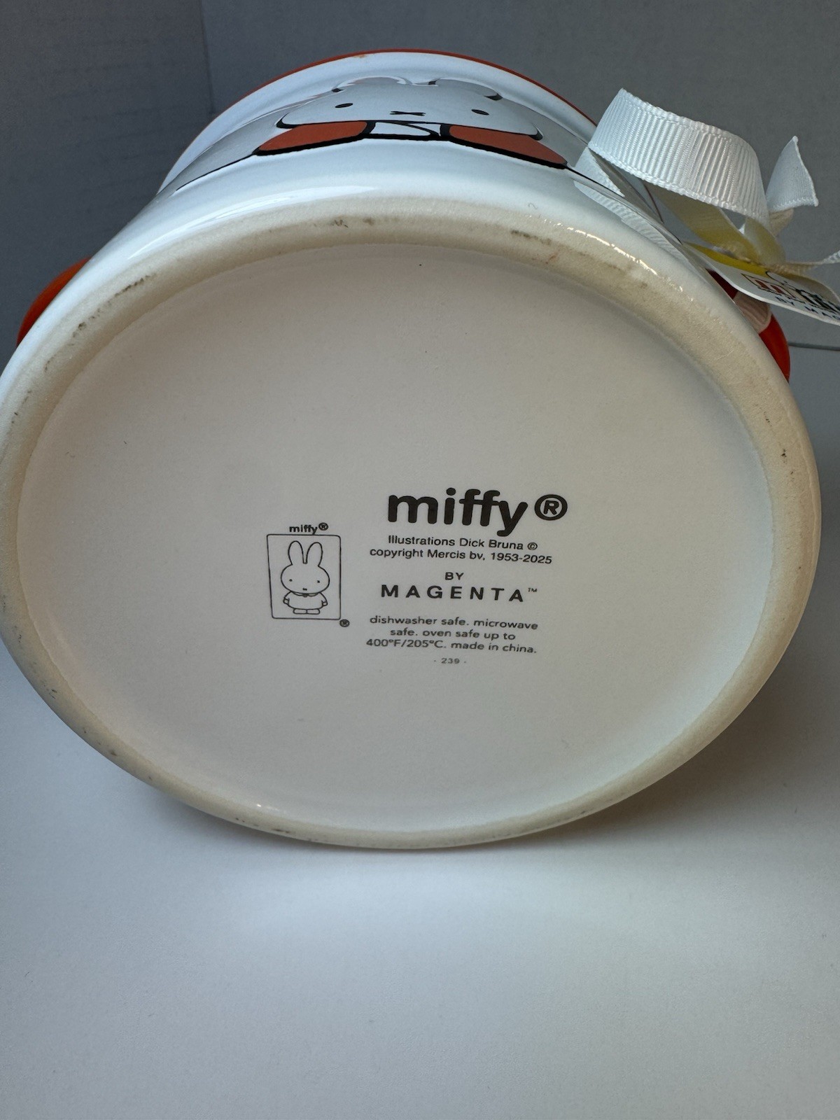 NWT Miffy Magenta Dick Bruna Ceramic Baking Dish Bunny w Lid 4.5 in diameter