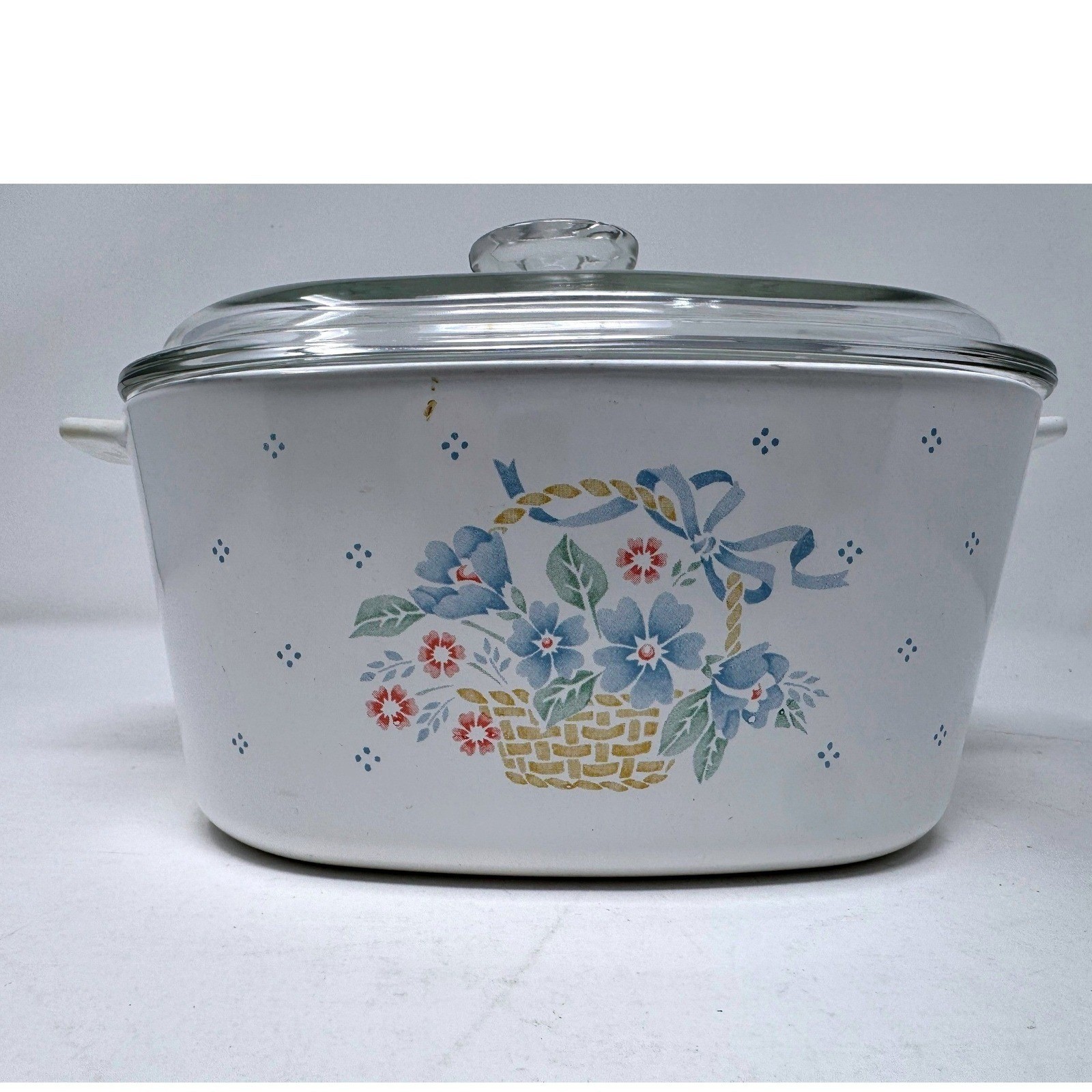 Corning Ware Country Cornflower Casserole Dish with Glass Lid Vintage White Blue