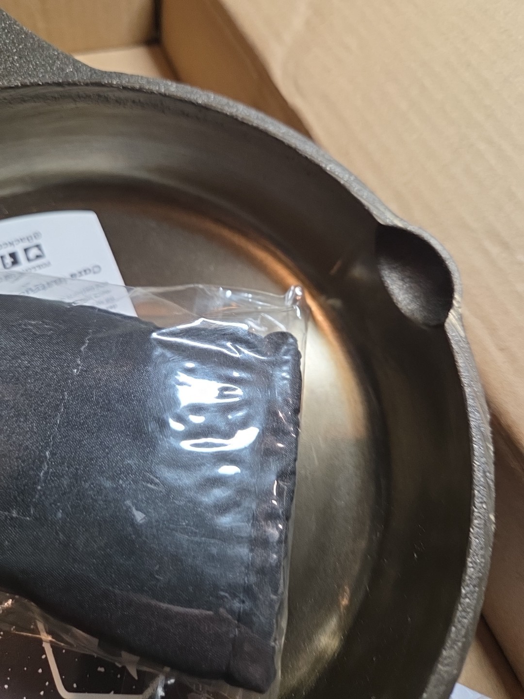 6 Inch Smooth Wasatch Pre-Seasoned Round Cast Iron Skillet