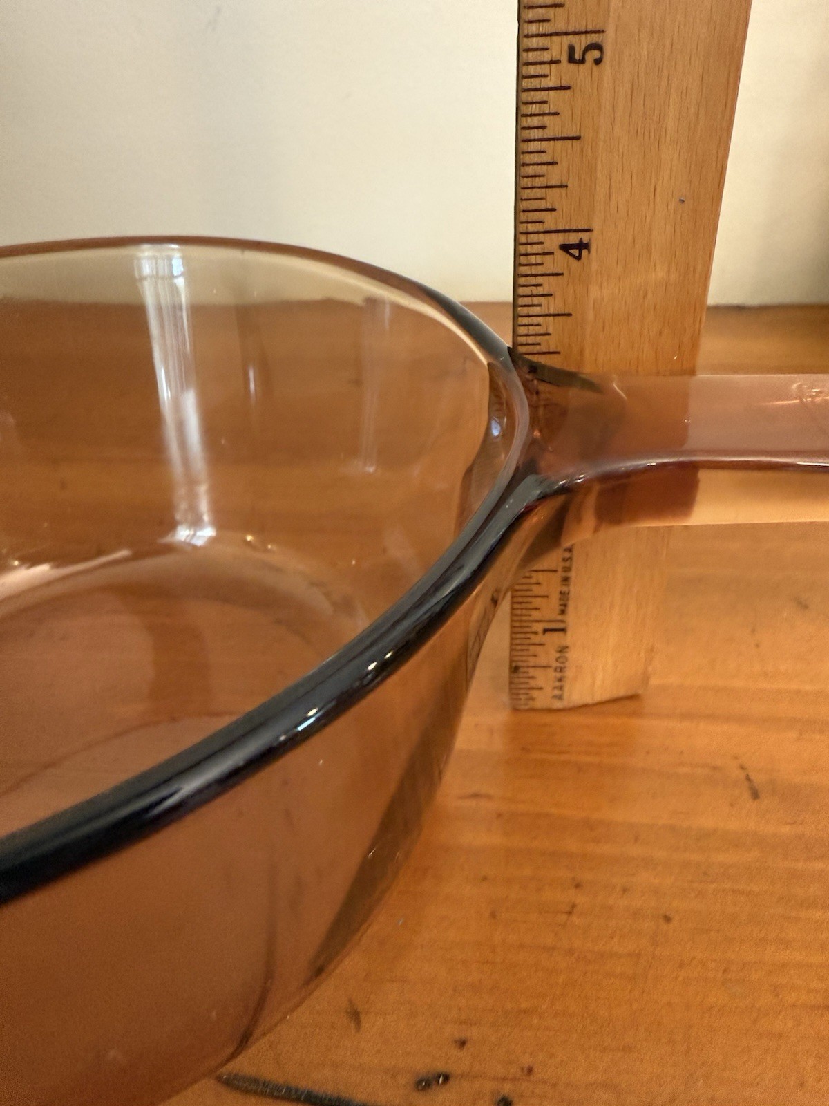 Visions Corning Ware Amber Glass 1 Liter Saucepan Pot with Spout Made In USA