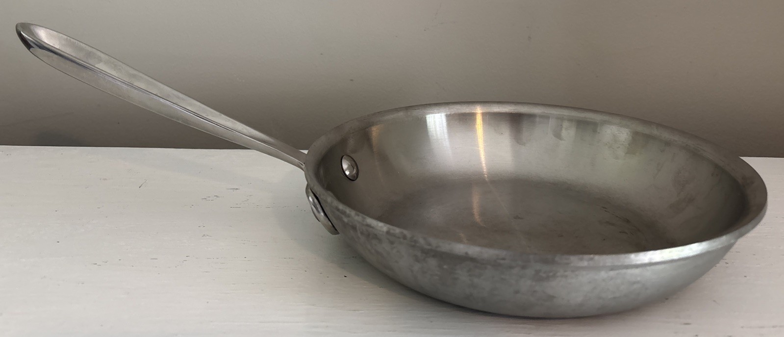 All-Clad Stainless Steel Skillet Saute Pan 8″ – Master Chef – S Handle
