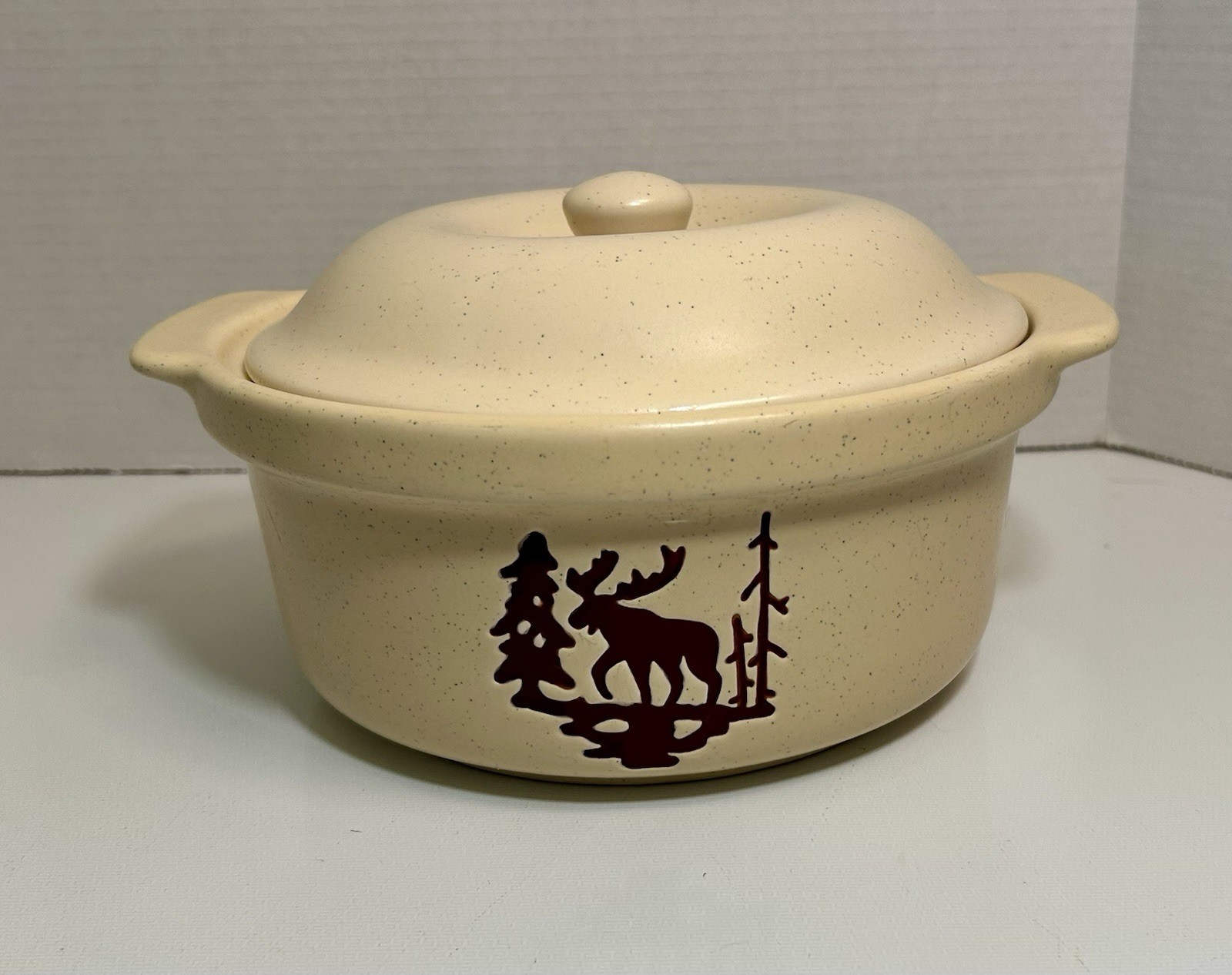 Honour Rustic Woodland Wilderness Moose Stoneware 2 Quart Casserole Dish w/ Lid