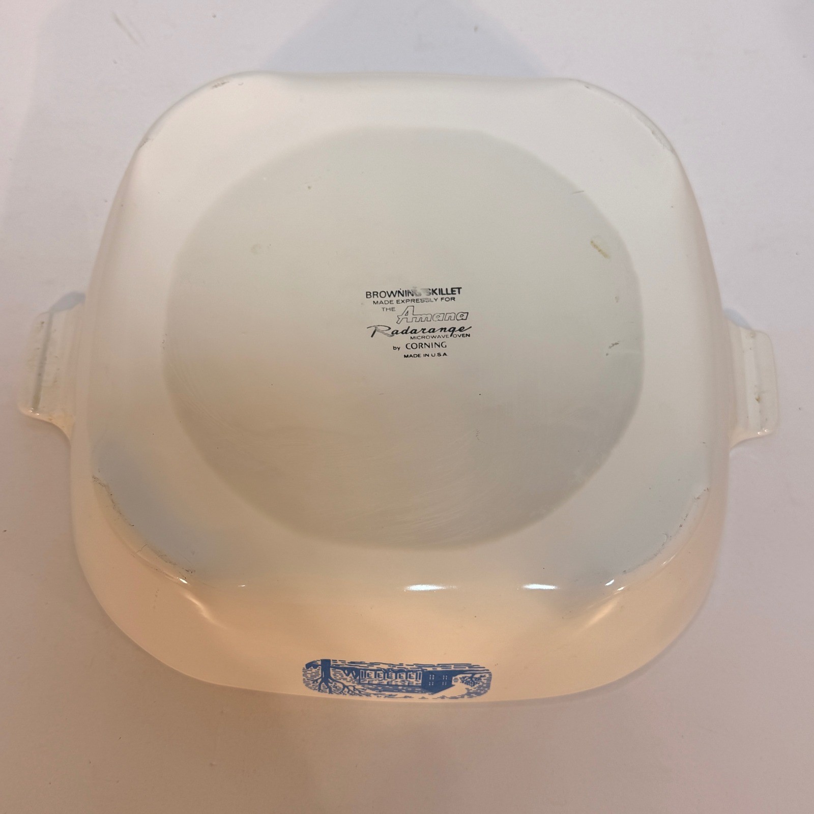 Vintage Corning Ware Amana Radarange Browning Skillet Blue Homestead White 10in