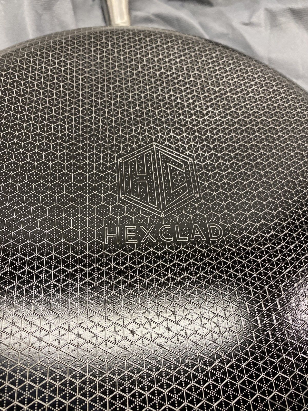 Hexclad Hybrid Ceramic Nonstick 12inch Frying Pan