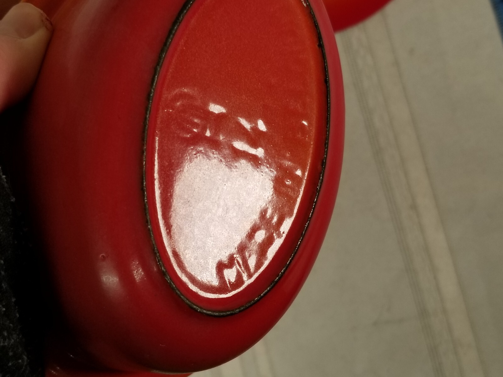 VINTAGE RED ENAMELED CAST IRON COCOTTE WITH LID BELGIUM 16-E 26 N F.E BELGIUM