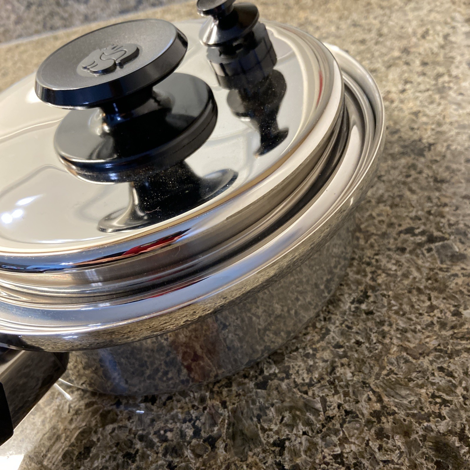 Royal Prestige 7 Ply SS Titanium Silver Alloy Copper 1 Qt Sauce Pan 7.5” W/ Lid