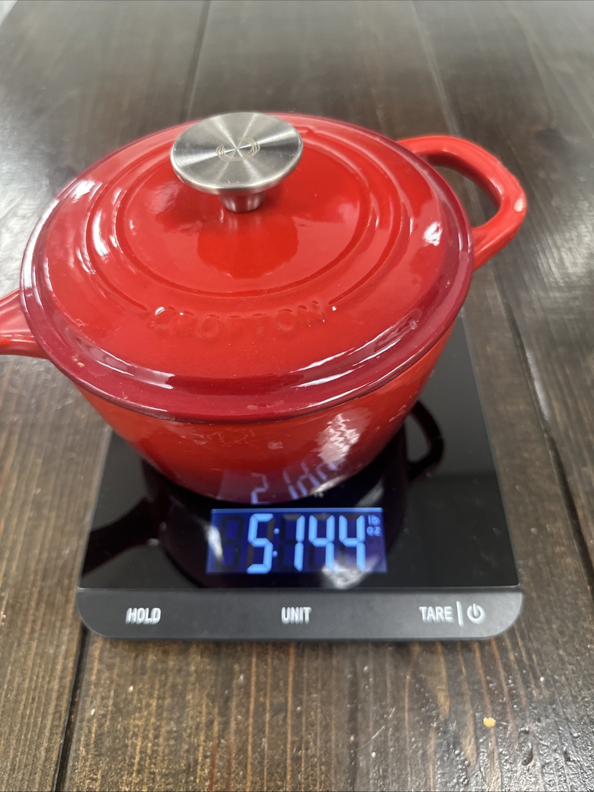 Crofton 1.75 Qt Cherry Red Ombre Enameled Cast Iron Saucepan Pot With Lid READ