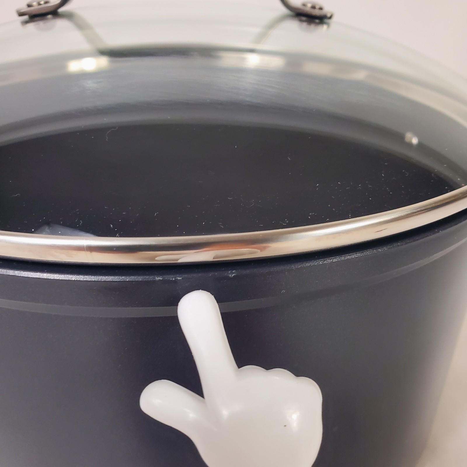 Le Creuset Toughened Nonstick 6.3 QT Deep Casserole/Stockpot w/ Lid Scuffs
