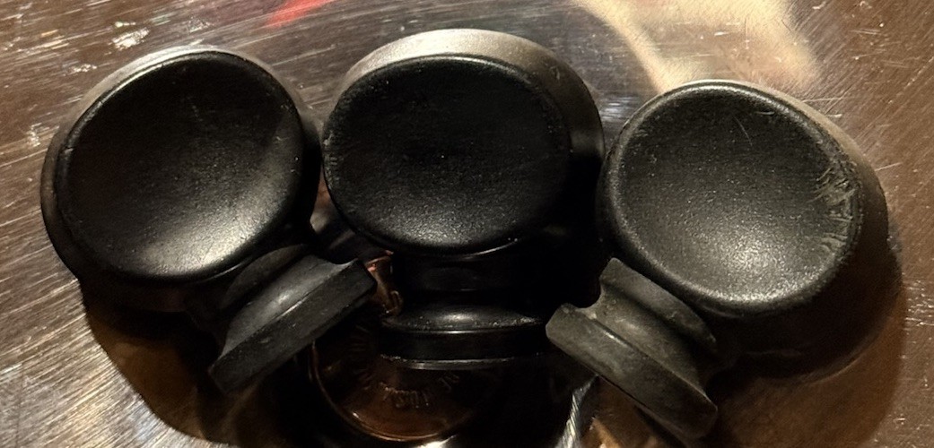 3 – Original Farberware Replacement Knobs For Pots & Pan Lids – Parts Only
