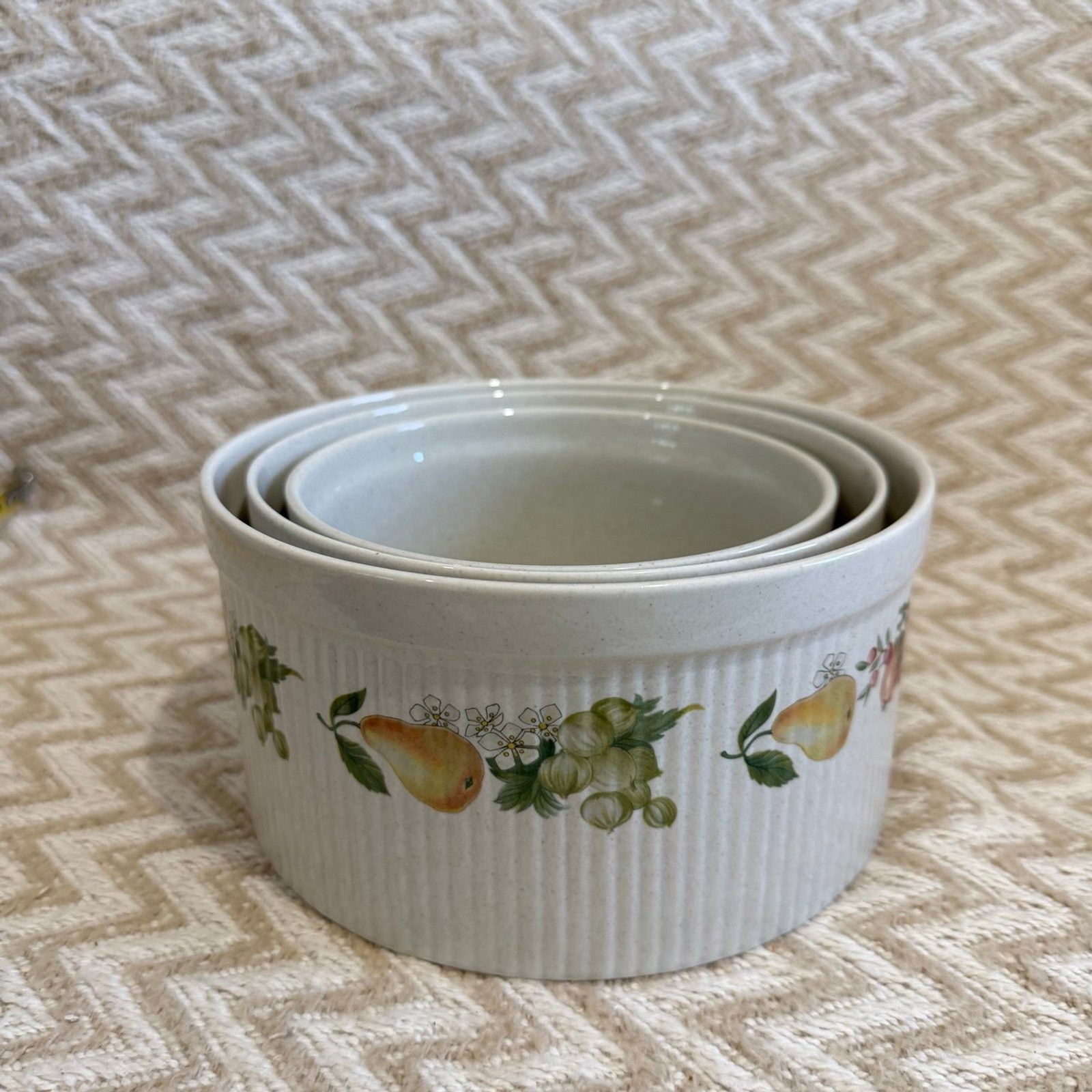 Quince by Wedgewood Set of 3 Stoneware Soufflé Casserole Bakeware Dishes