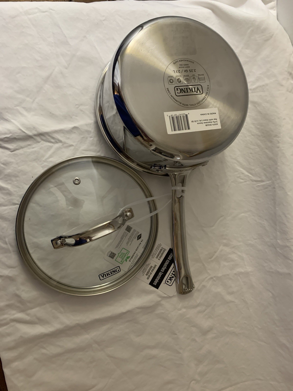 NWT VIKING 3-PLY STAINLESS STEEL Sauce Pan POT WITH GLASS LID 2.25 QT NEW