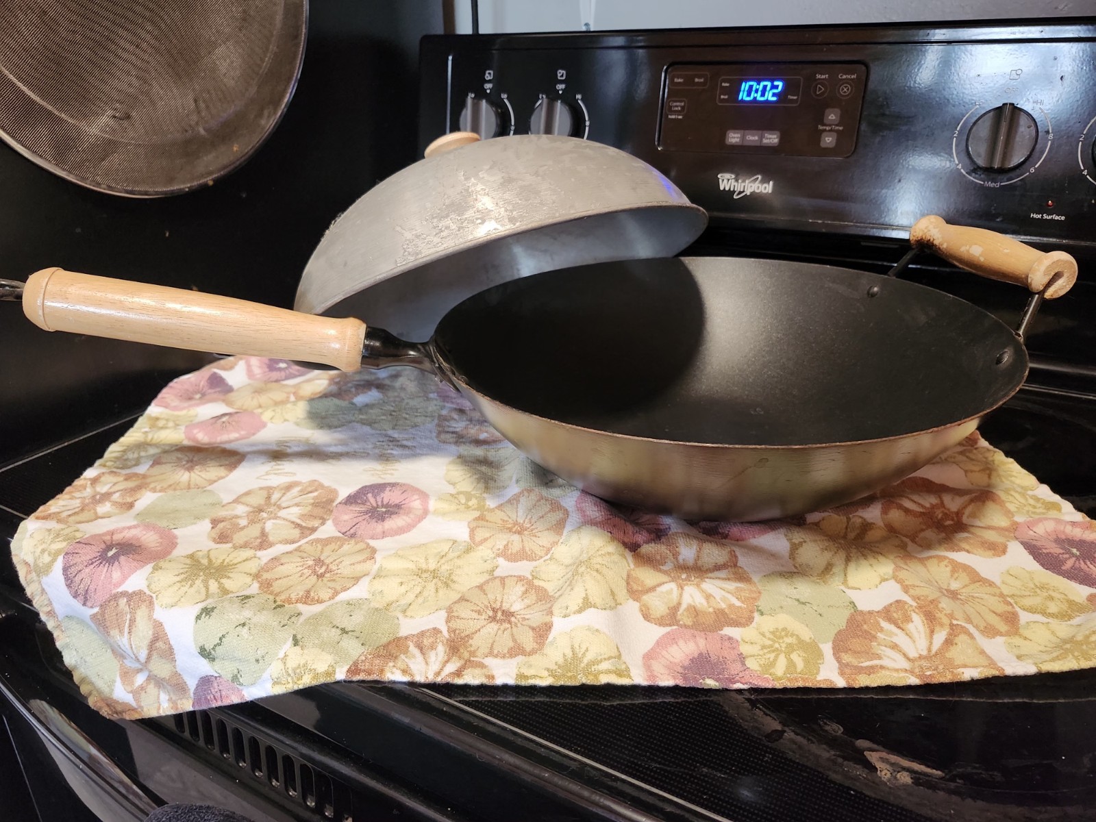 Wok Frying Pan 13.75″ Non-Stick Chinese Cast Cooking Fry Stir Sear Carbon Steel