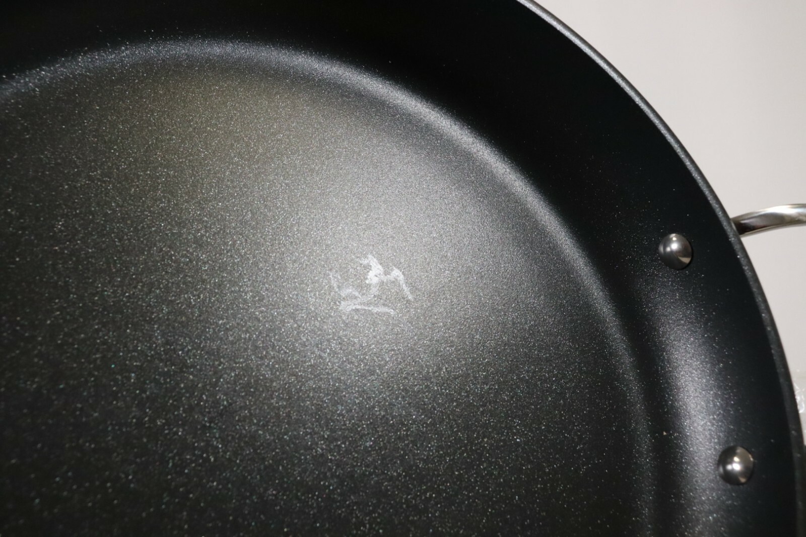 All-Clad HA1 Hard Anodized Nonstick PFOA Free 8″, 10″ & 12″ Open fry pan