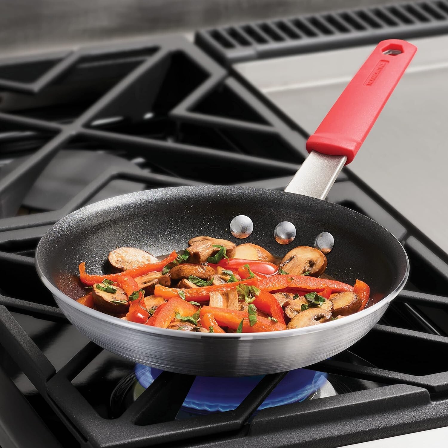 Tramontina Professional 8″ Restaurant Fry Pan, Nonstick Aluminum