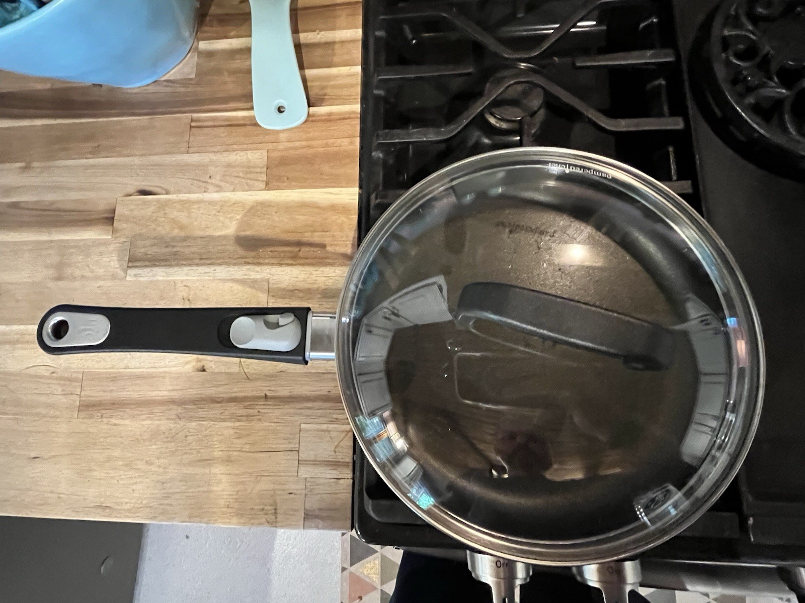 PAMPERED CHEF 9.5” Signature Series Pan w/Lid & Removable Handle. Germany READ!