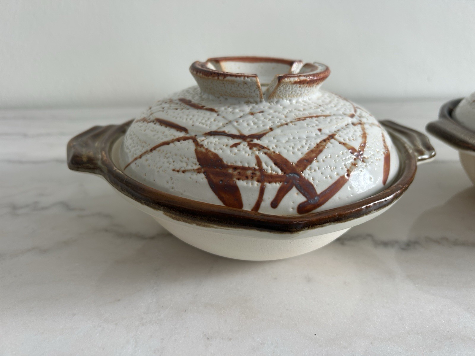 Nice! Set Of 2 Vintage Japanese Banko Shino Ware Donabe Clay Earthenware Pots