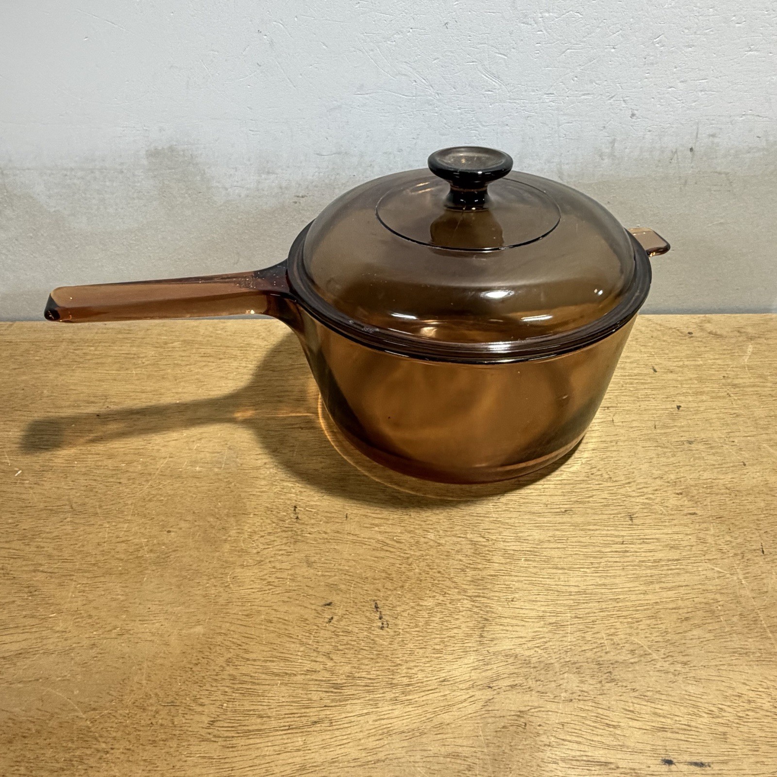 Corning Amber Vision Ware 2.5 Liter Saucepan Pot w/V-2.5-C Lid Vintage