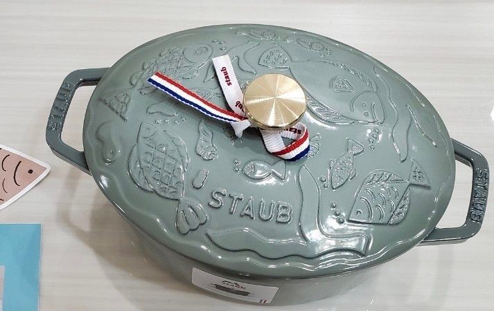 STAUB 23cm Perhonen Cocotte Ocean Oval Casserole Pot w/ Box Unused TB04