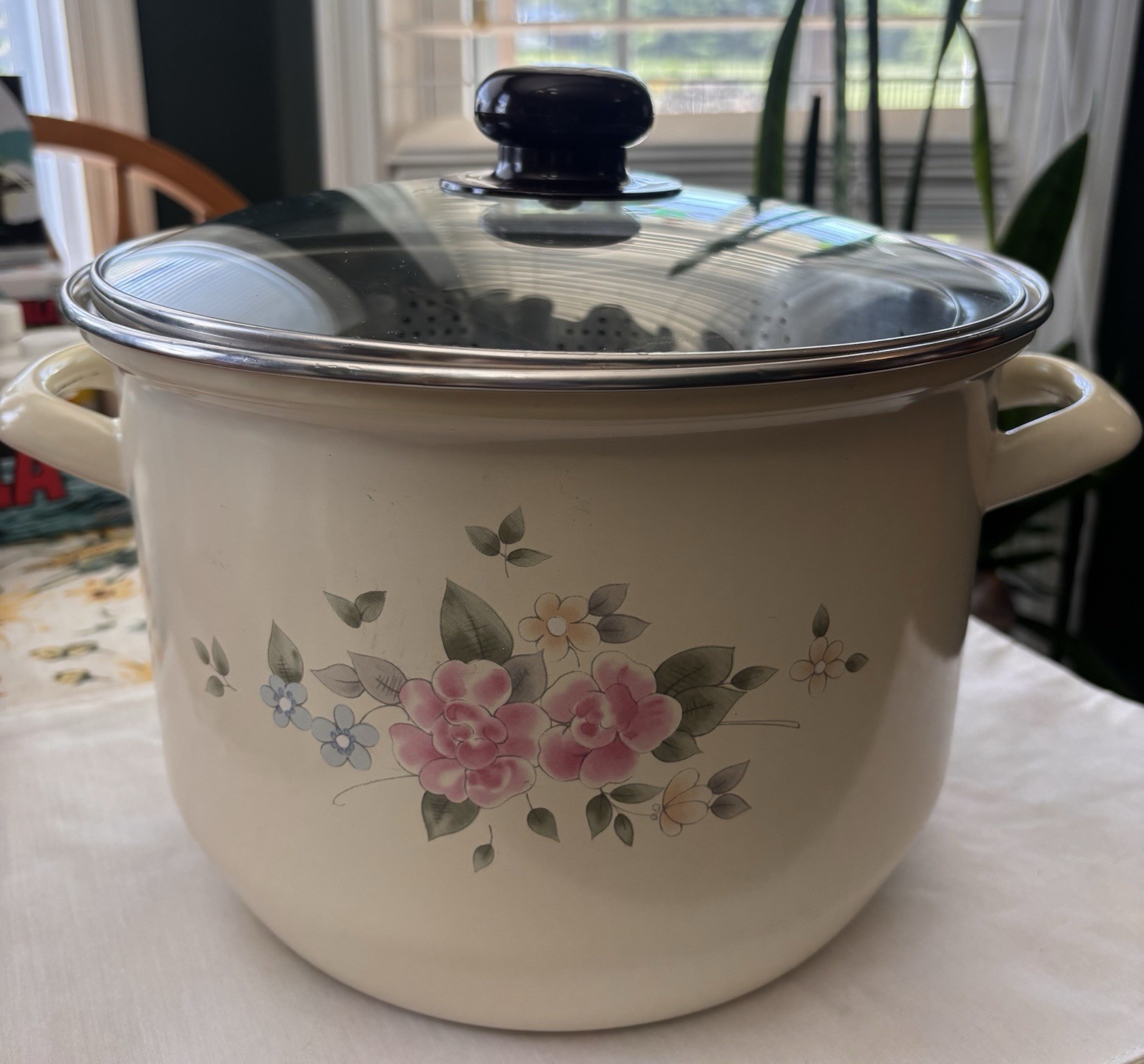 Vintage Pfaltzgraff Tea Rose Enameled 8 Qt Stock Pot with Steamer Insert Basket