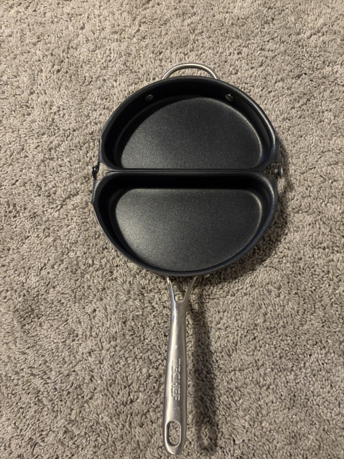 SLIGHTLY USED TECHEF Frittata and Omelet Pan Double Sided Folding Egg