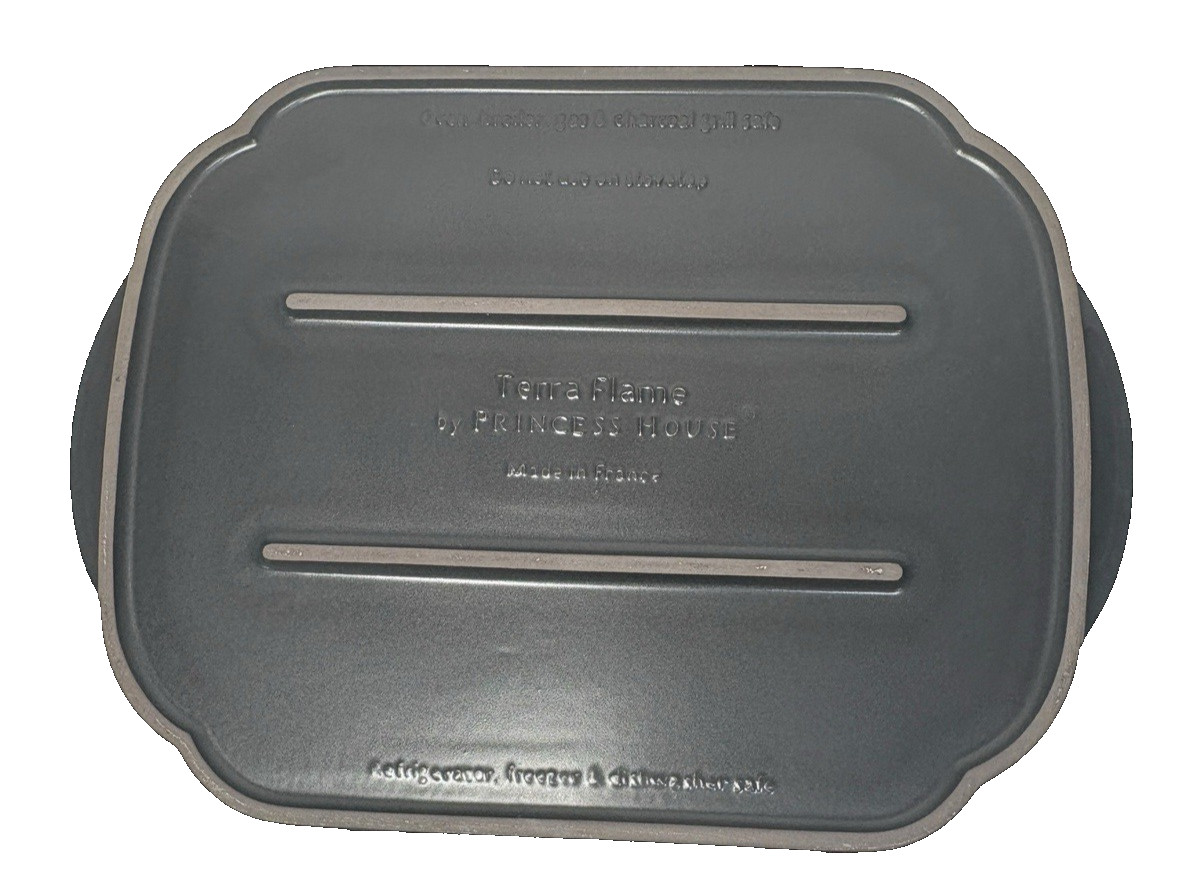 RARE Princess House Terra Flame Ultimate Grill Bake & Serve Stone #6822 NWOT