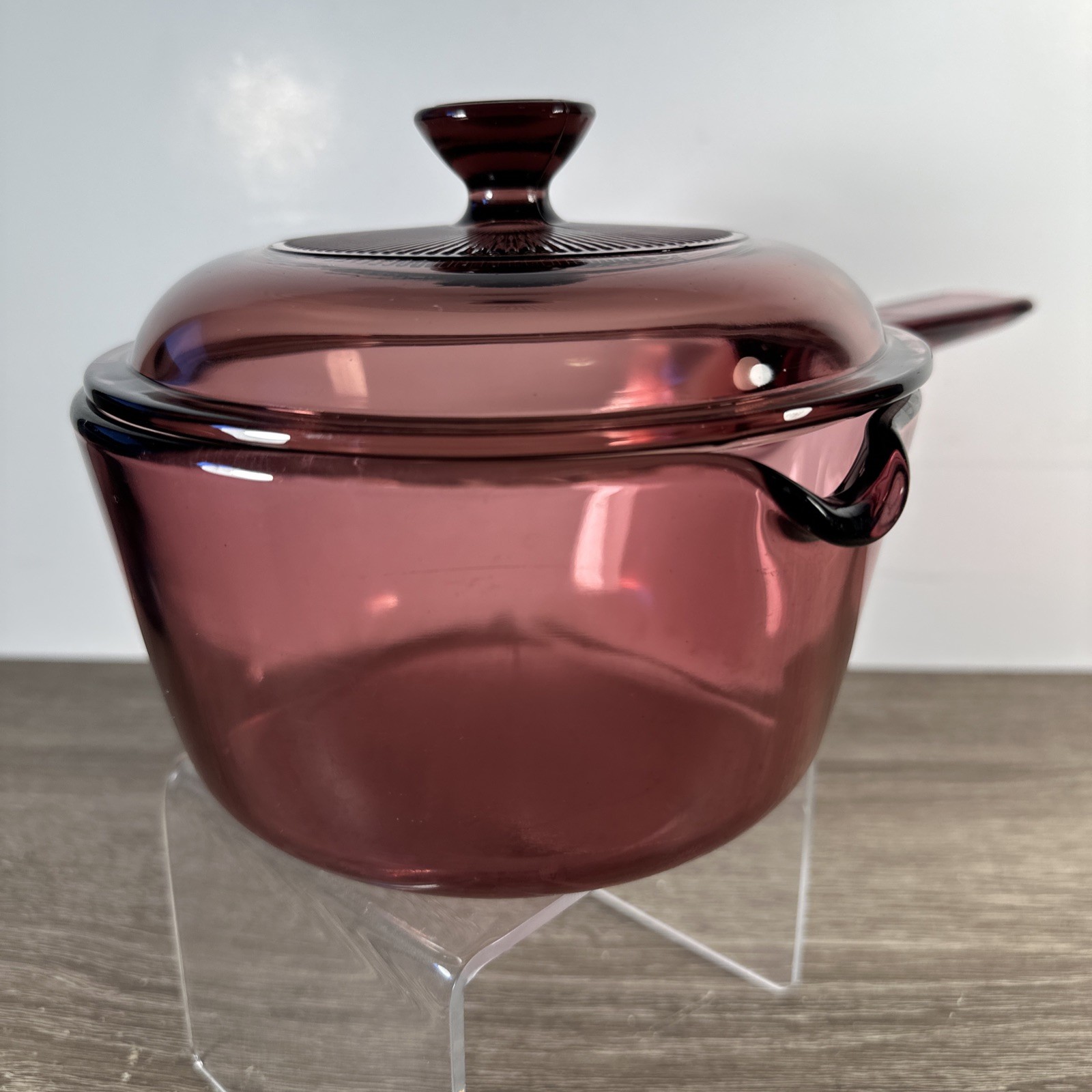 Vintage Corning Ware Vision Cranberry 1.0 Liter Saucepan with Spout Pyrex Lid