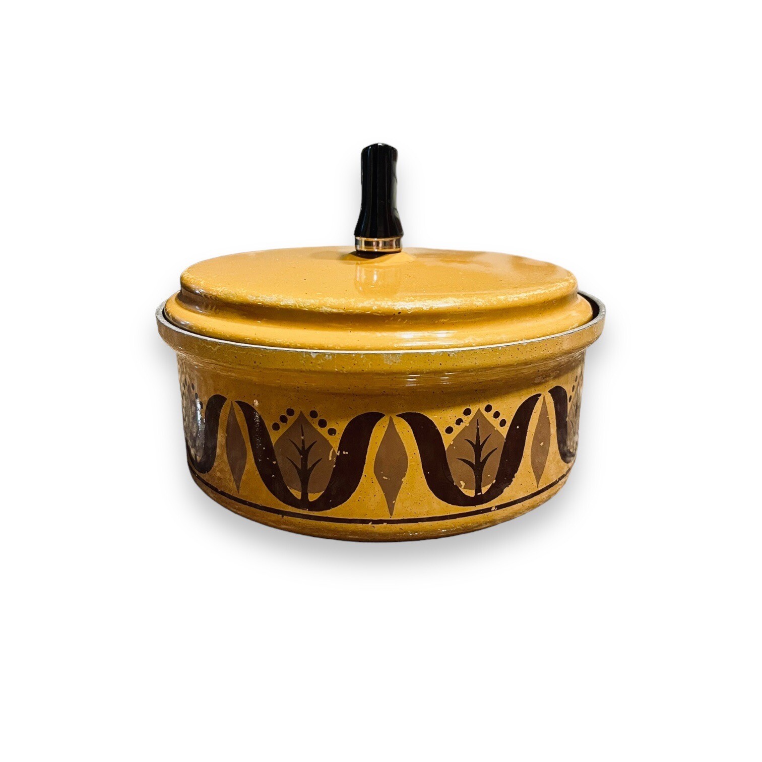 Ekco Eterna Mustard Brown Pan with Lid 7in Diameter Enamel Retro 70’s Vintage